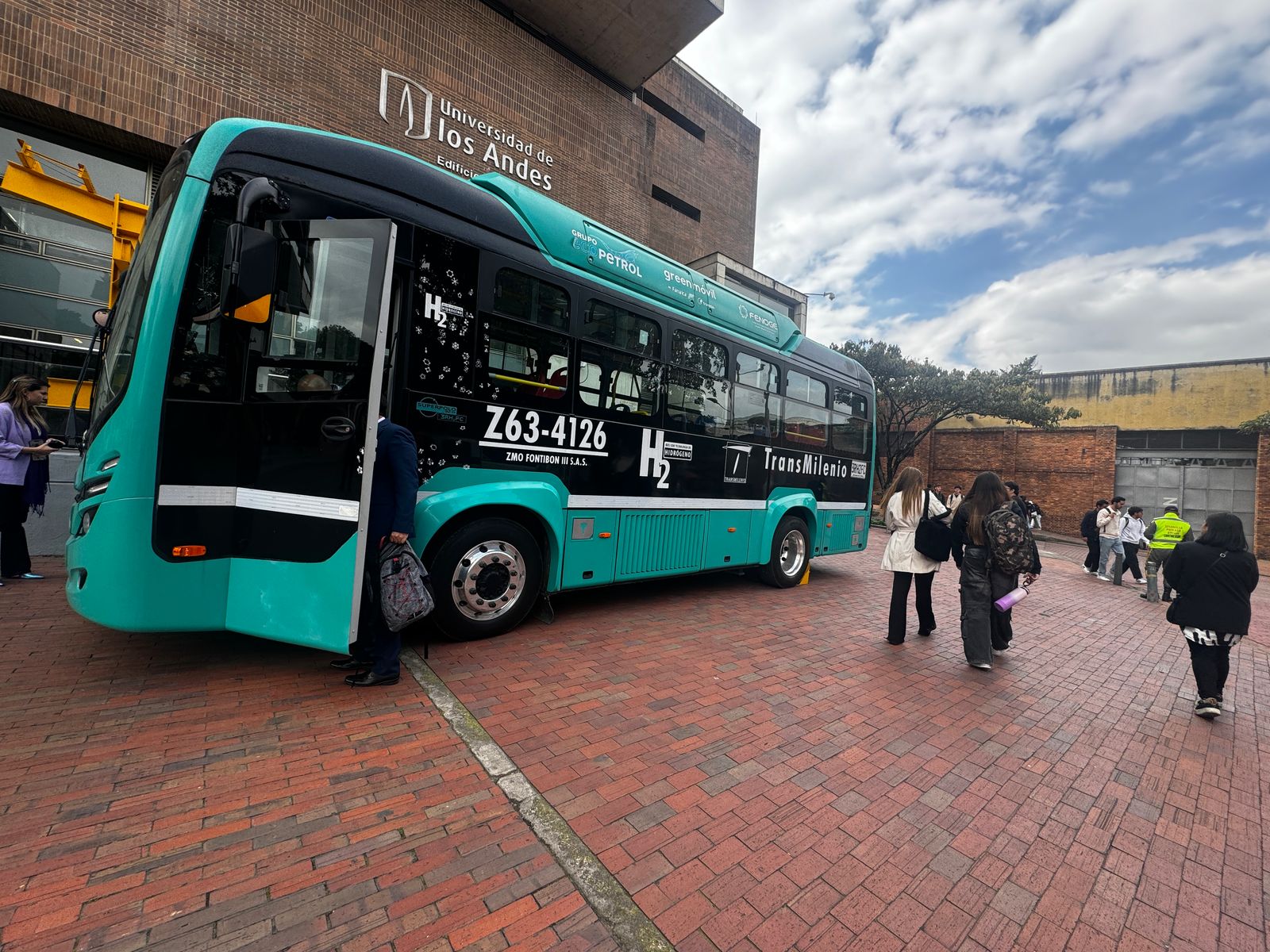 Bus de hidrógeno en Colombia