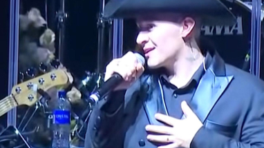 Luis Alfonso en homenaje a Yeisón Jiménez