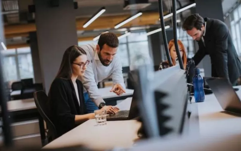 trabajadores oficina