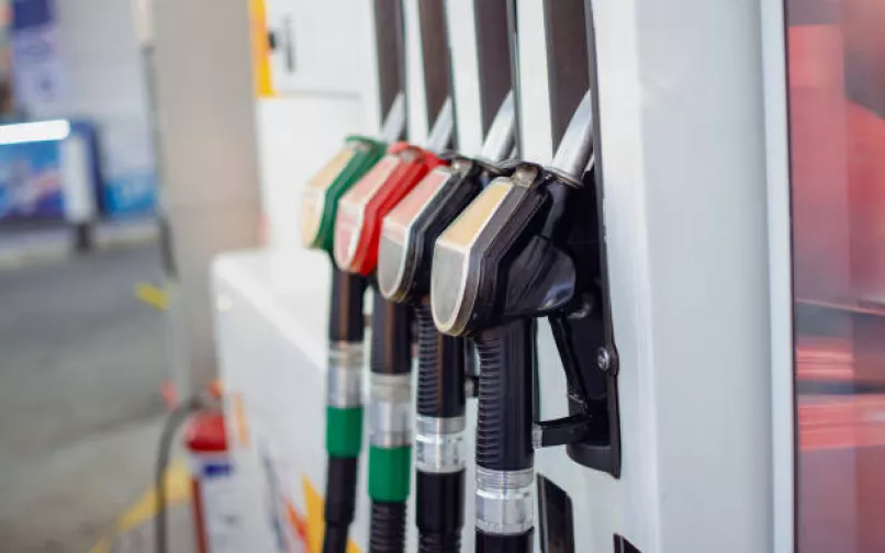 GASOLINA 13 DE ABRIL