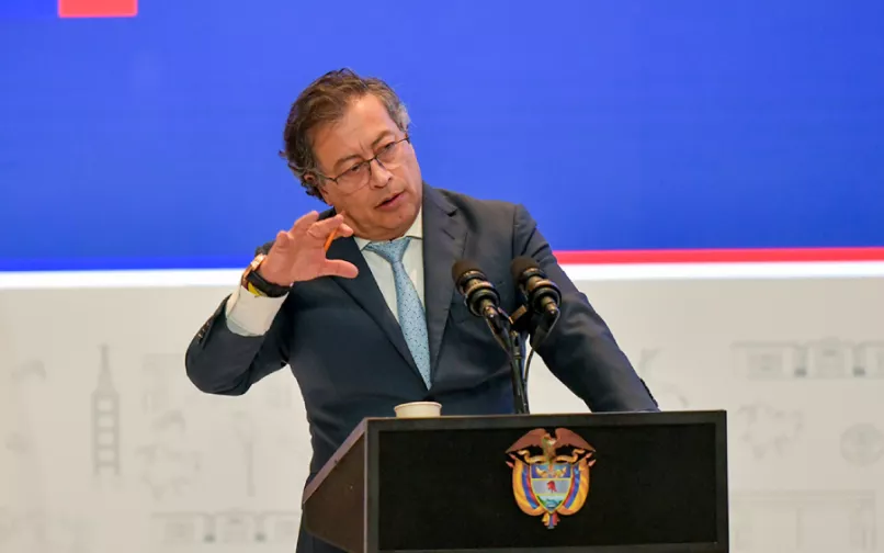 Petro conversatorio