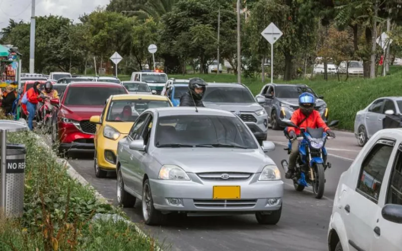 pico y placa 25 de julio