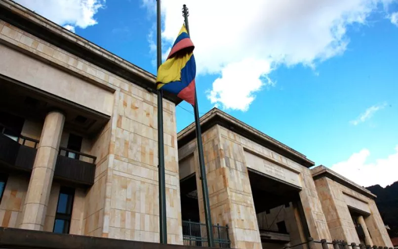 Corte Suprema de Justicia 25