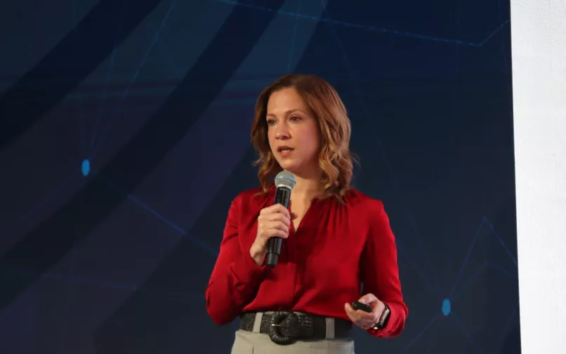 maria claudia lacouture camara colombo americana