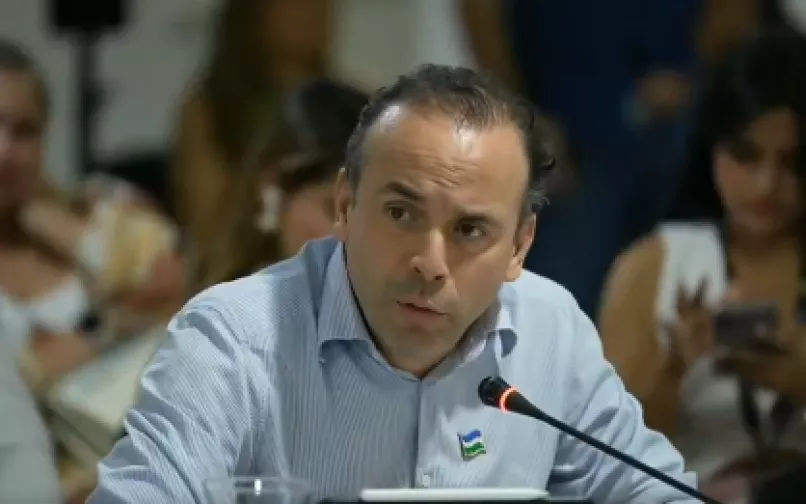 Alejandro Eder, alcalde de Cali nov 17