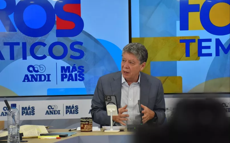 Bruce Mac Master, presidente de la Asociación Nacional de Industriales