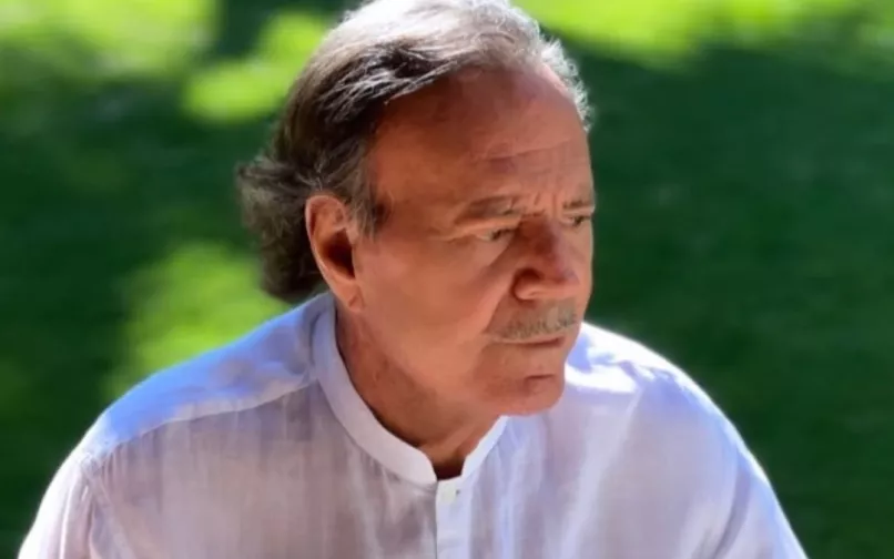 Cantante Julio Iglesias