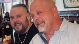 RICK HARRISON Y SU HIJO 1