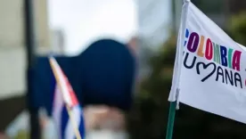 bandera colombia humana