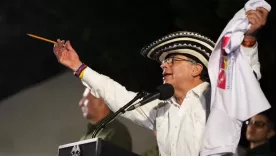 petro reaparece