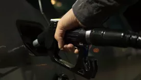   Gobierno anuncia alza del precio del diésel para 360.000 vehículos