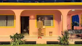 Casita de Bud Bunny utilizada en sus escenografías