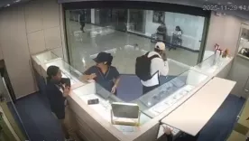Cámaras de seguridad registraron los instantes del robo a joyería