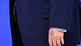 Detalle de la mano de Donald Trump