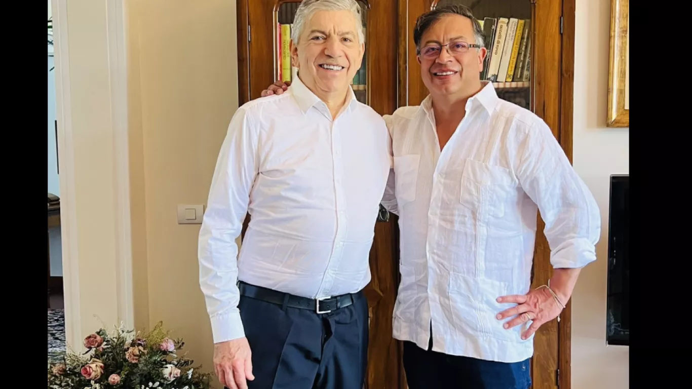 Cesar Gaviria y Gustavo Petro