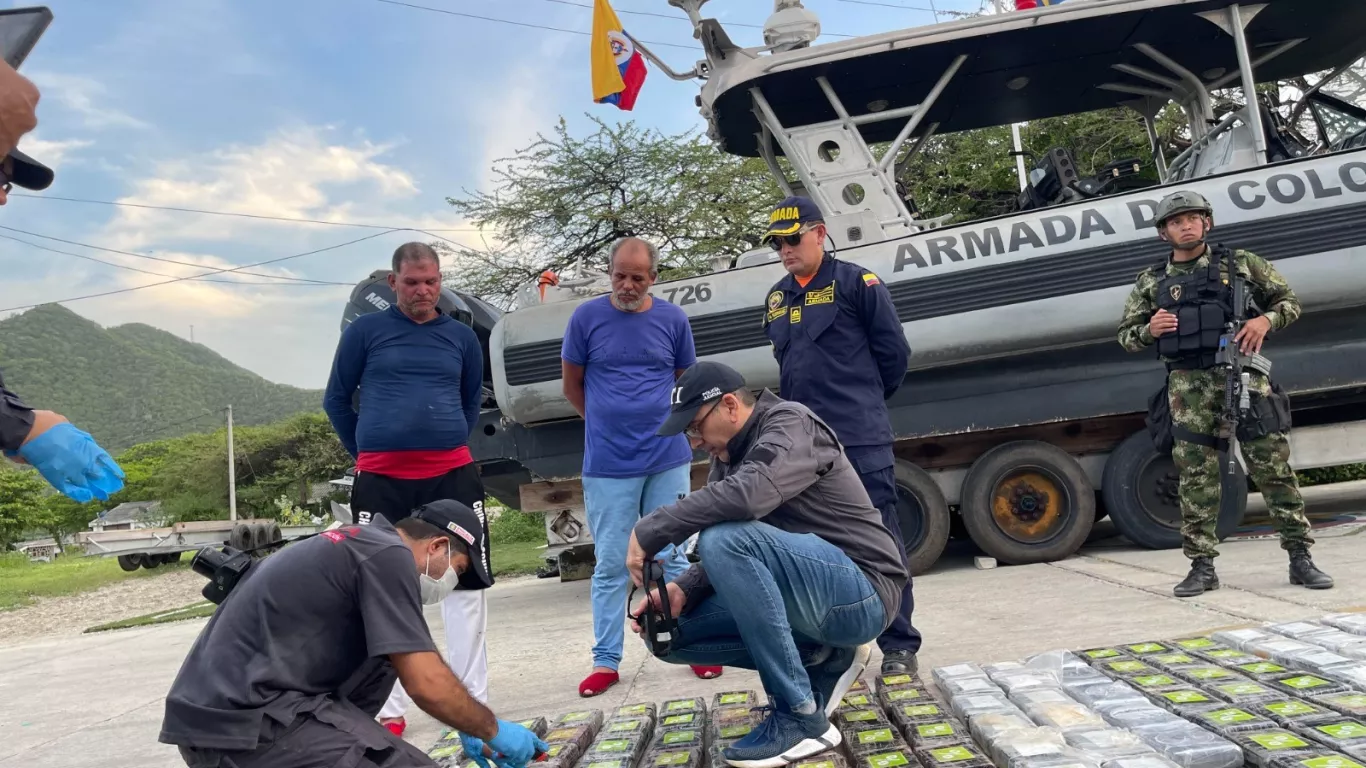 ARMADA DE COLOMBIA LA GUAJIRA