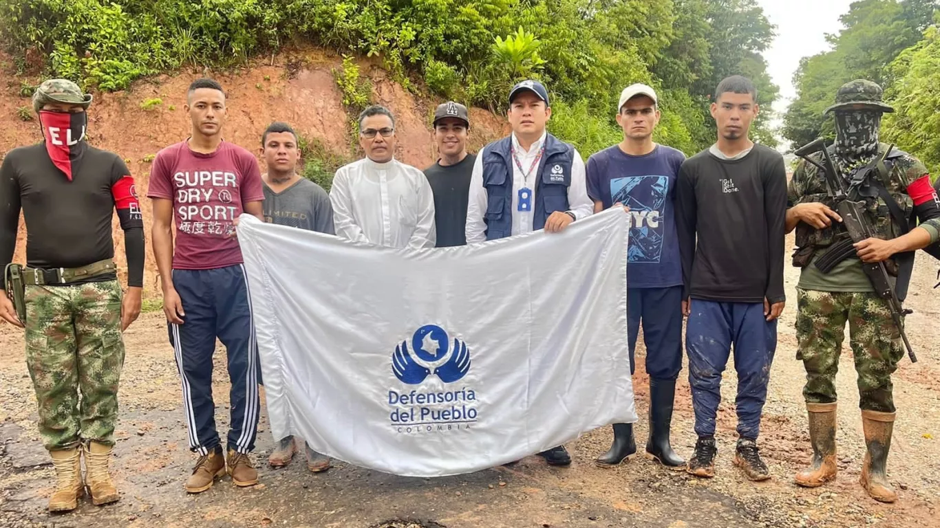 JÓVENES LIBERADOS POR EL ELN