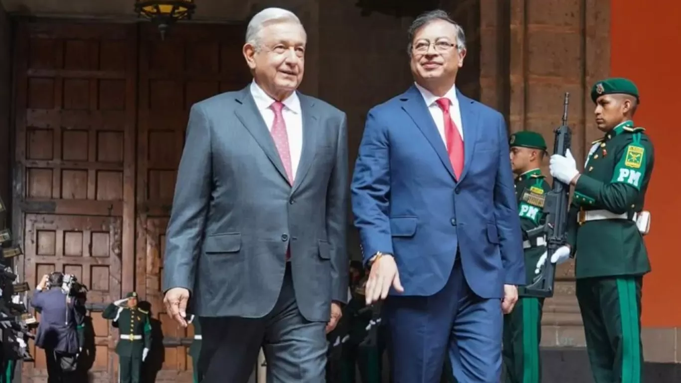 Andrés Manuel López Obrador y Gustavo Petro