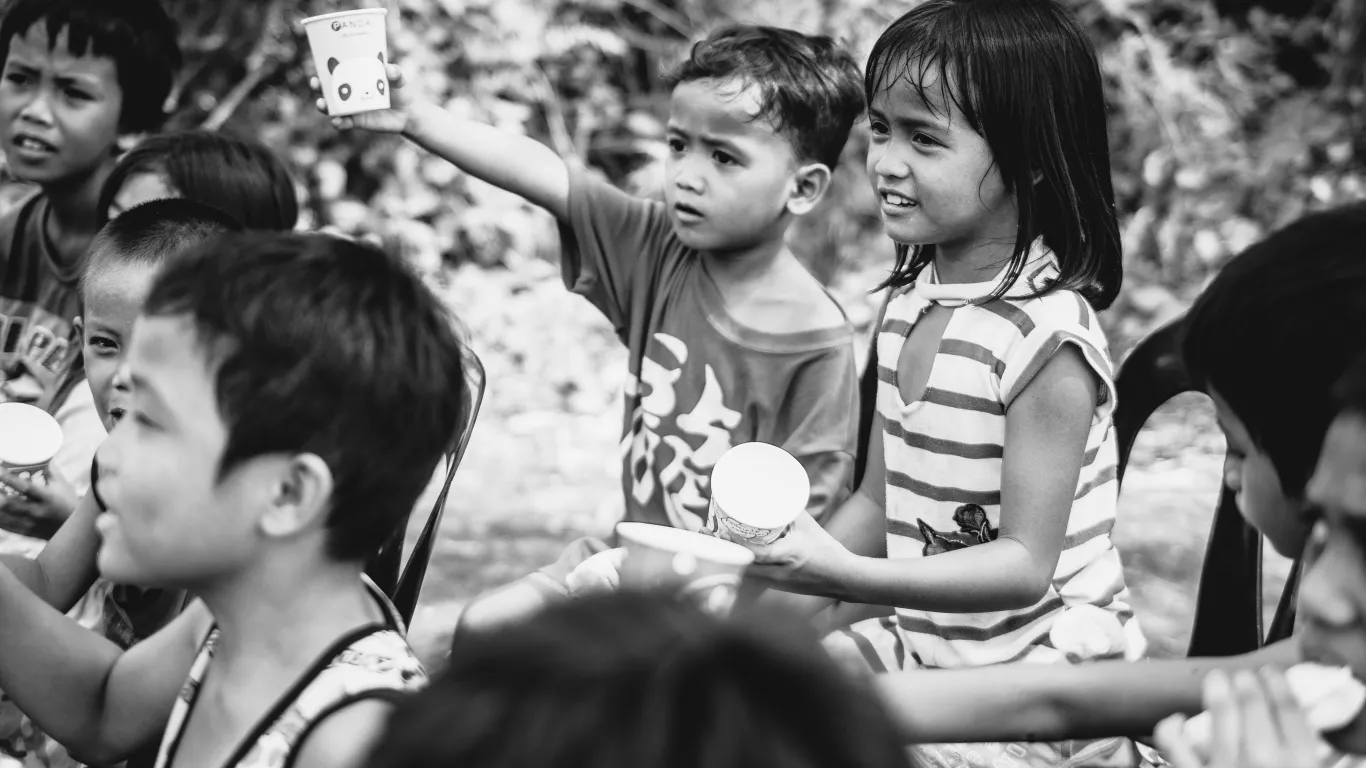 NIÑOS EN POBREZA