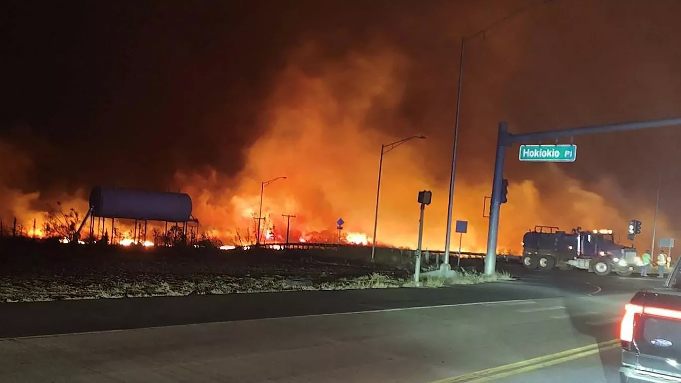  incendio en Hawái aumenta a 93 personas 