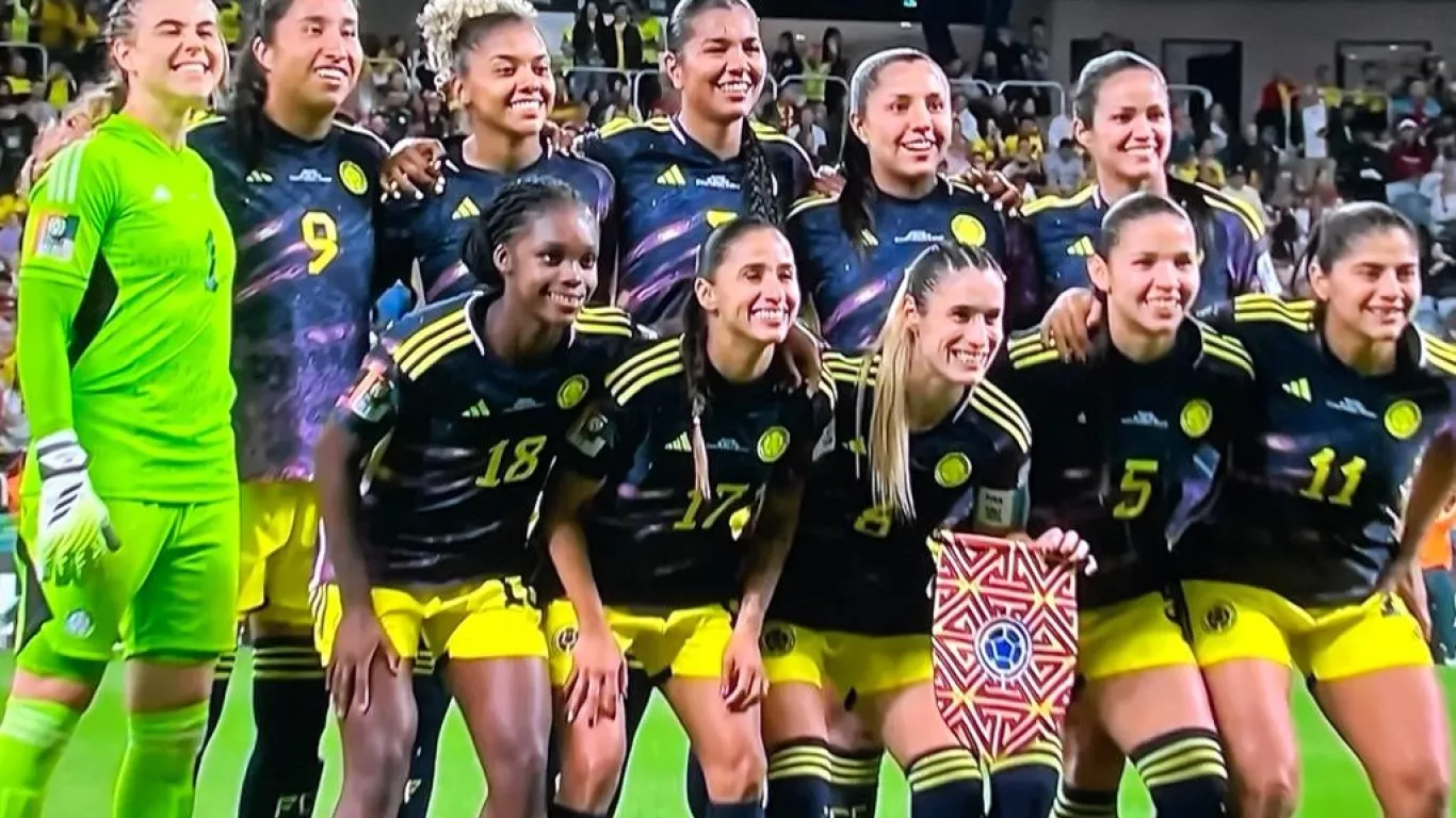 COLOMBIA MAYORES FEMENINA