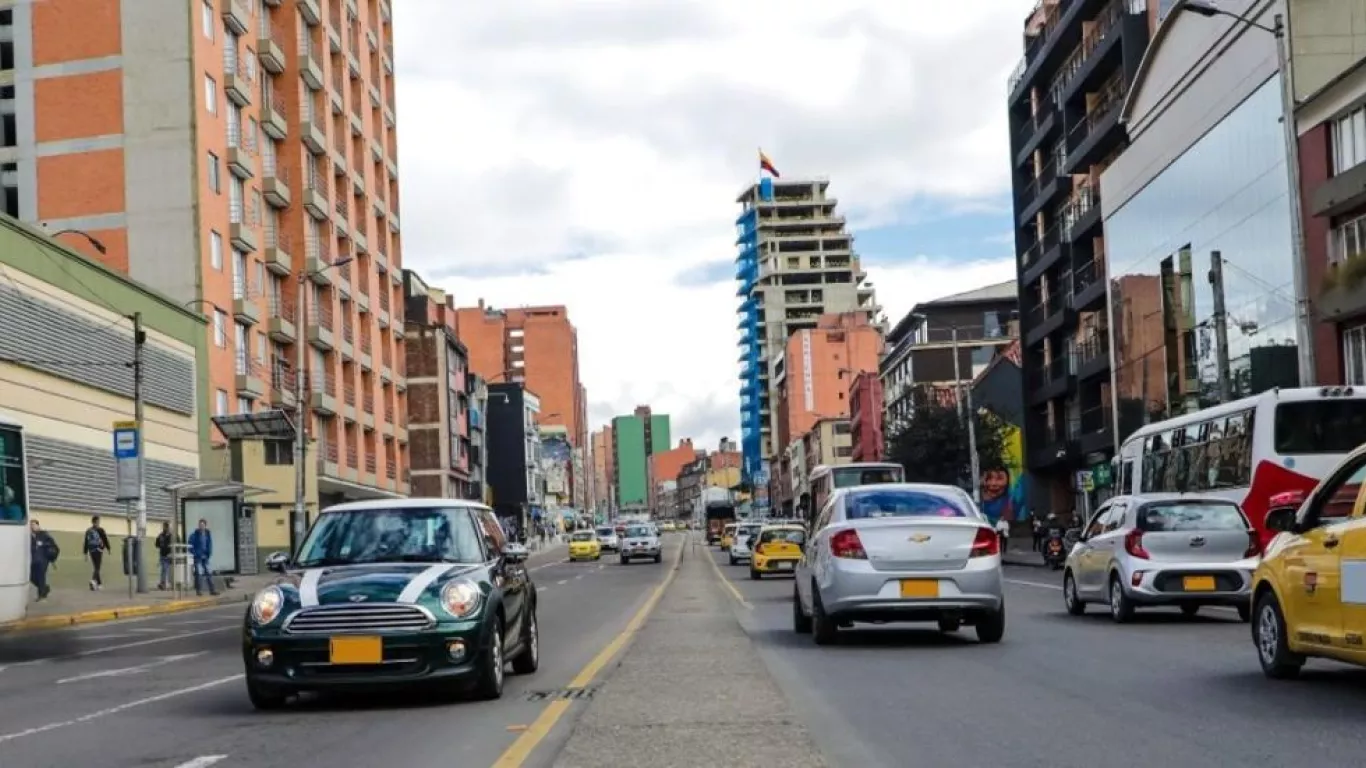 pico y placa de bogota 15 de agosto