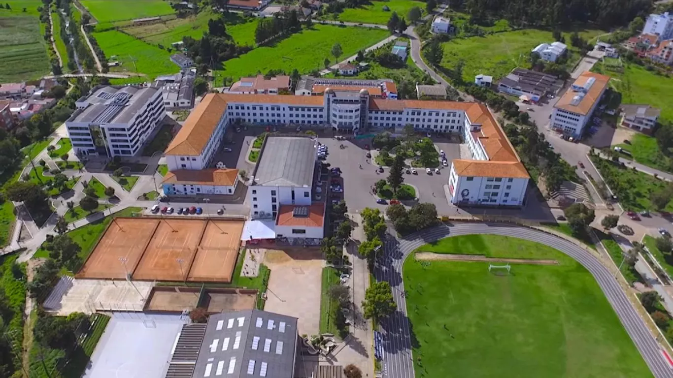 Universidad Pedagógica y Tecnológica de Colombia 1