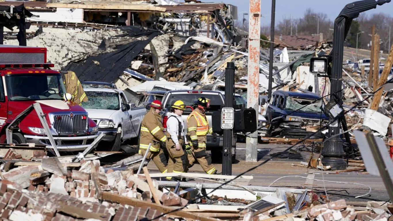 TORMENTA Y TORNADO EN ESTADOS UNIDOS