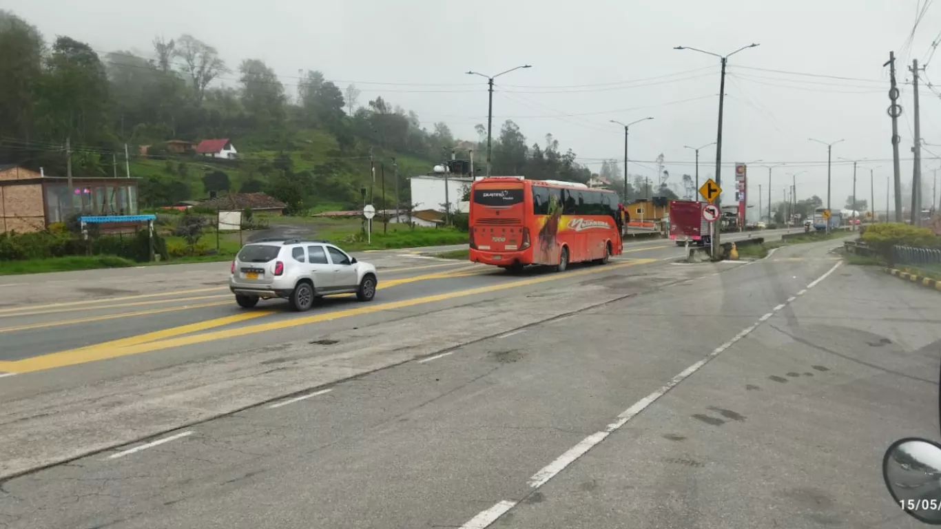 vía bogotá y villavicencio 15 de mayo