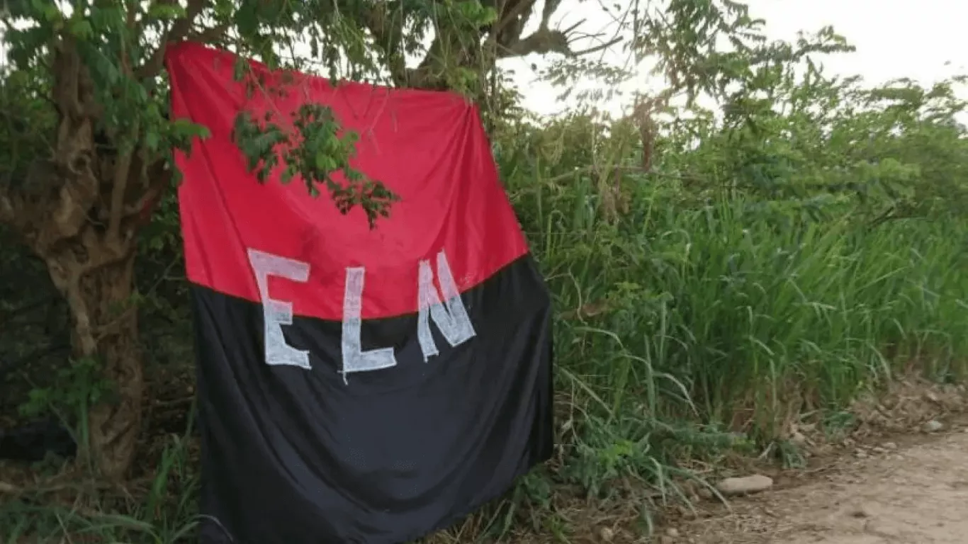 ELN BANDERA 4 DE JULIO