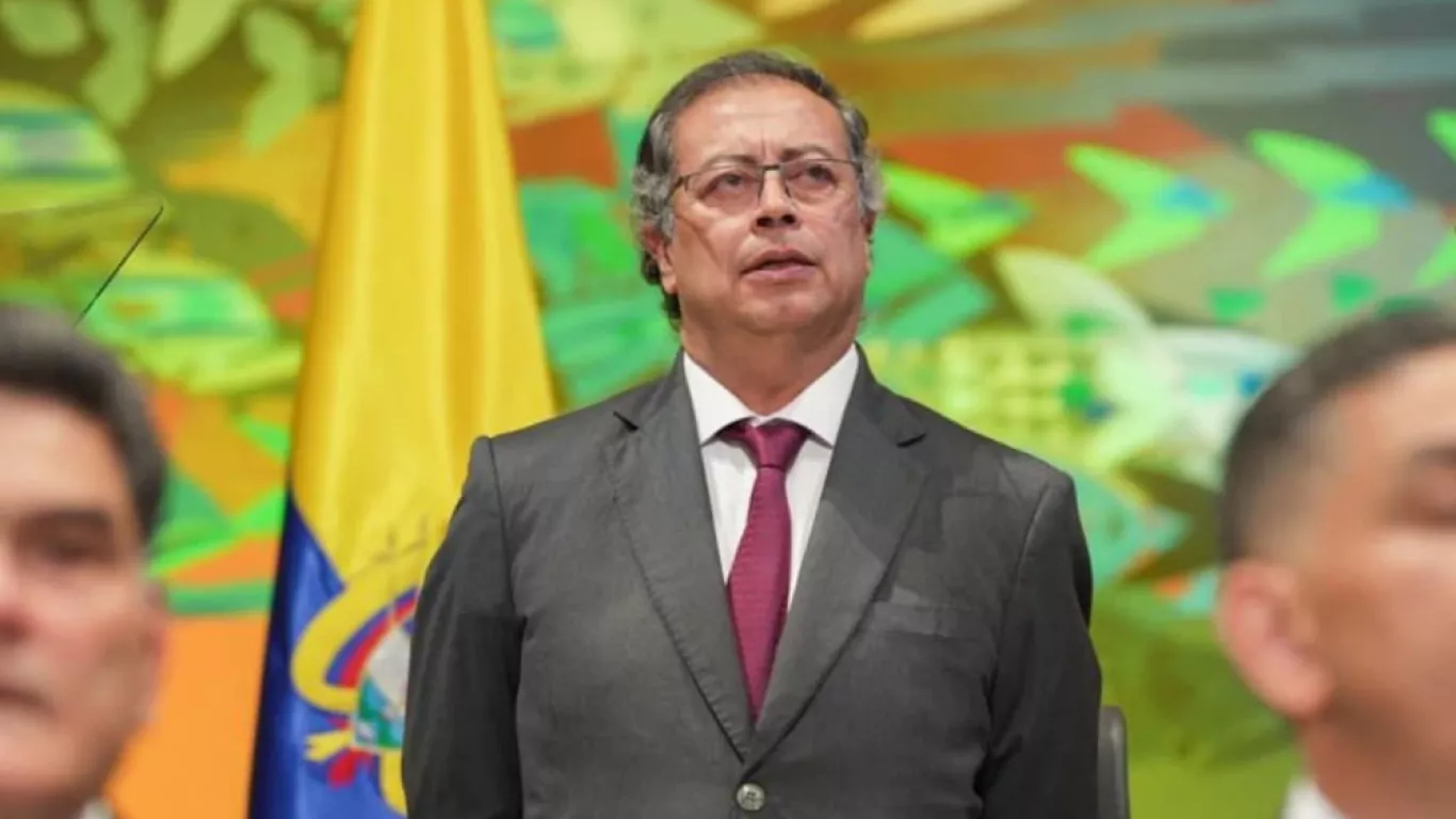 Gustavo Petro julio 20 24