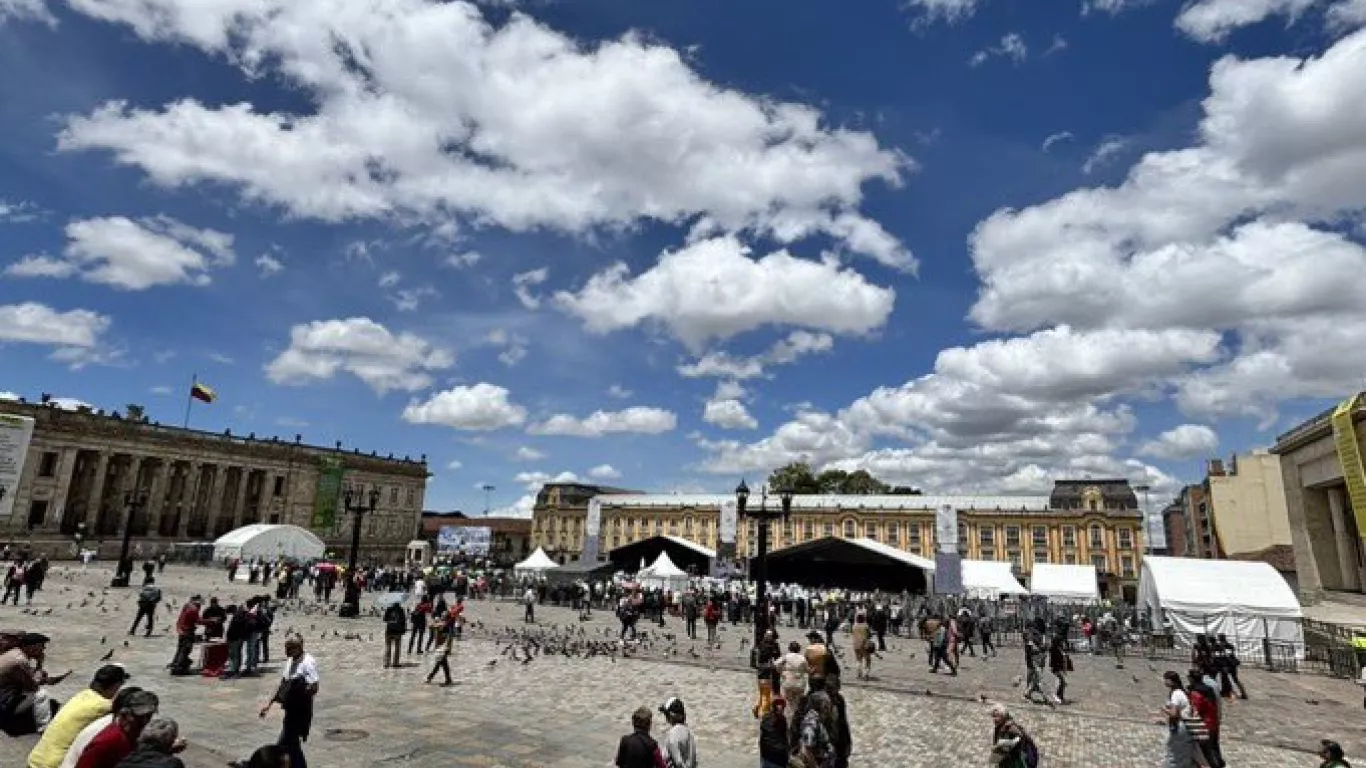 Plaza de Bolivar perdón