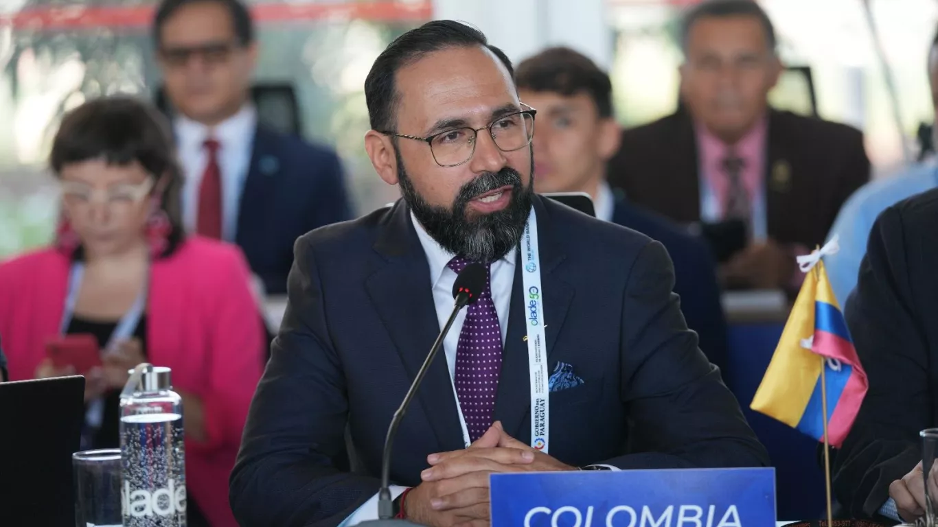 Andrés Camacho Morales 19