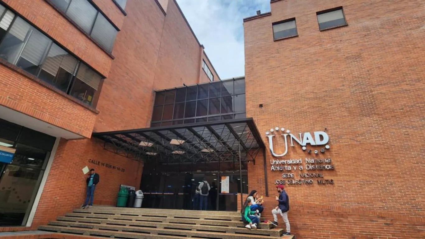 Universidad Nacional Abierta y a Distancia - Unad