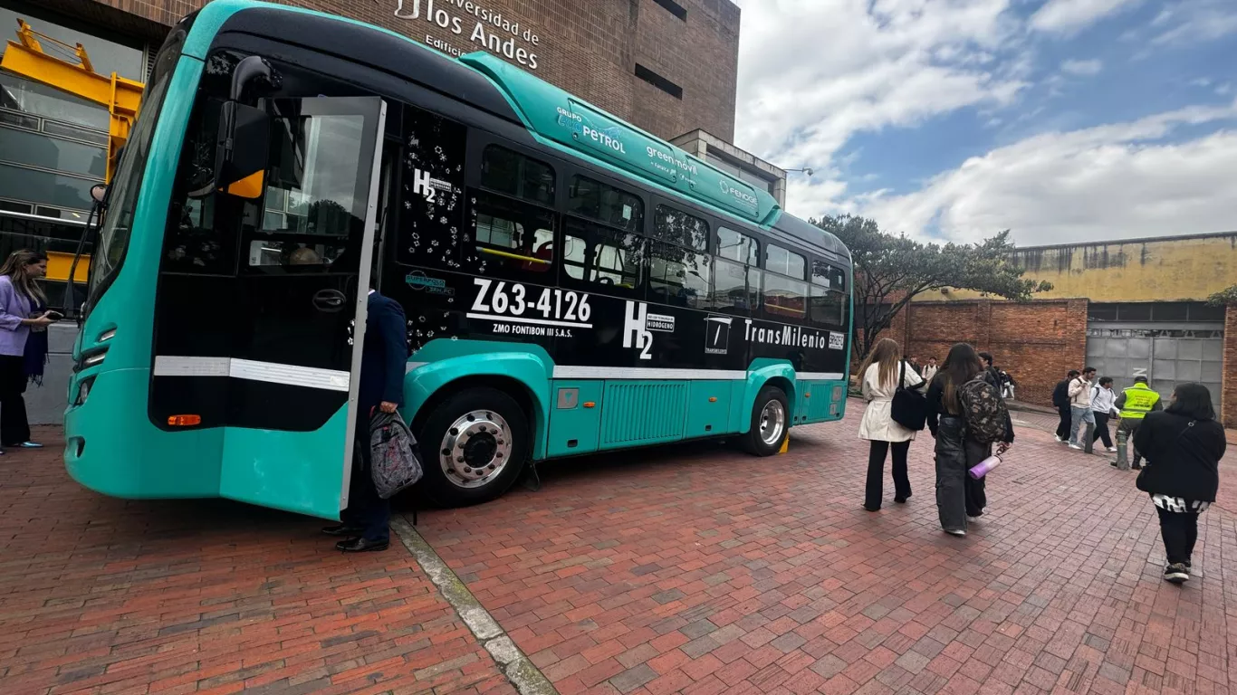 bus de hidrógeno en Colombia