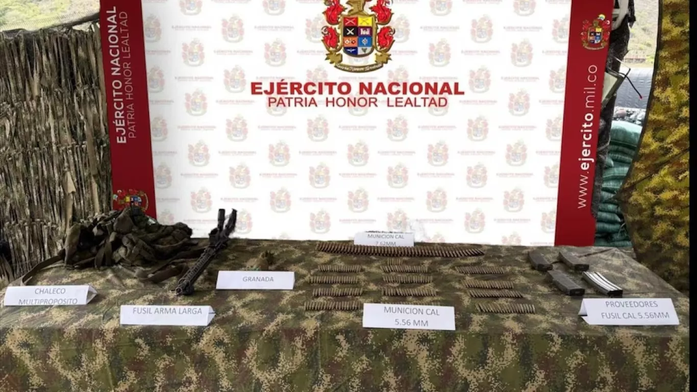 red de tráfico de armas