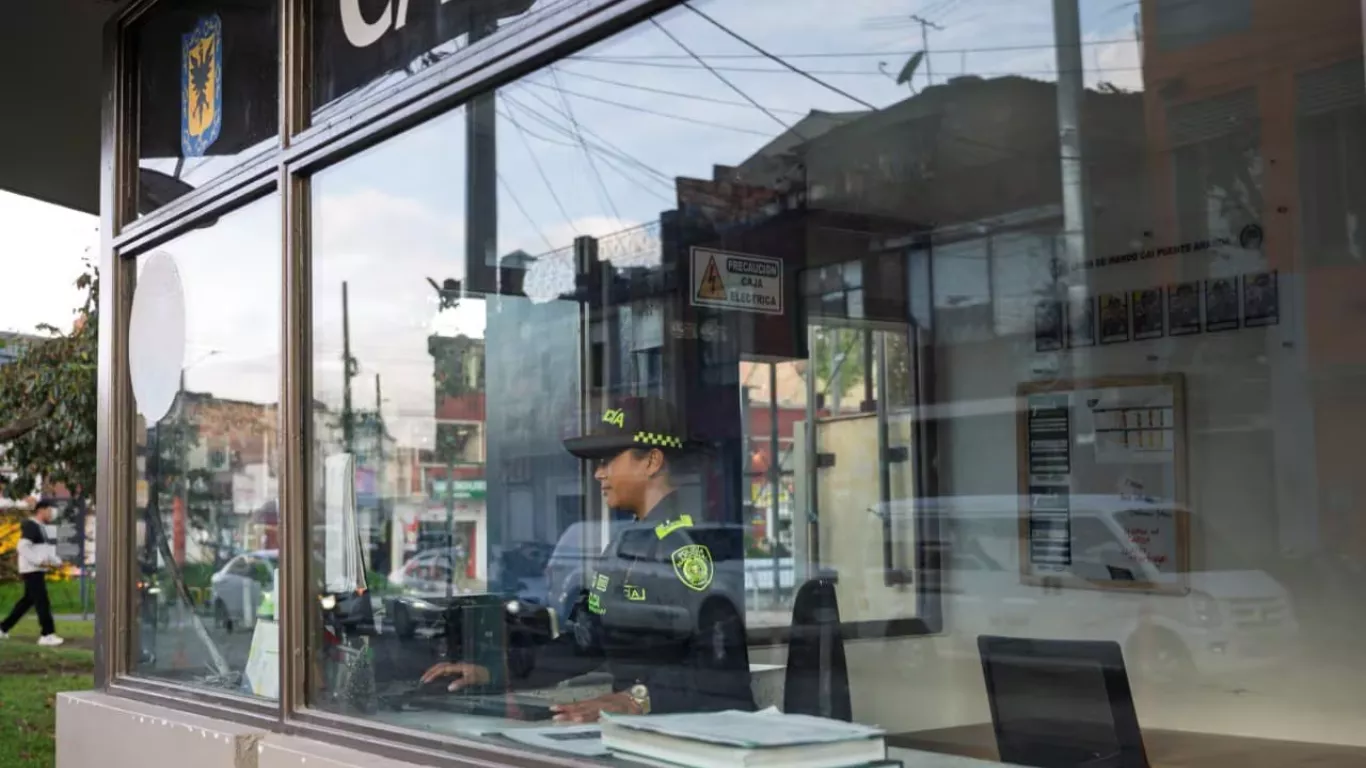 CAI modernizado en Bogotá