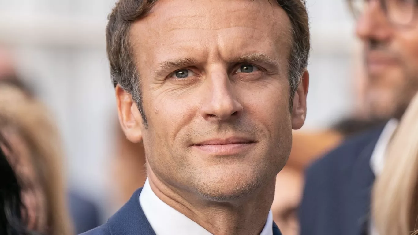 emmanuel macron 30126