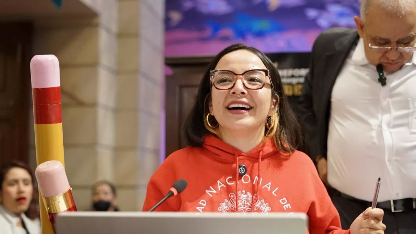 Representante Jennifer Pedraza 26